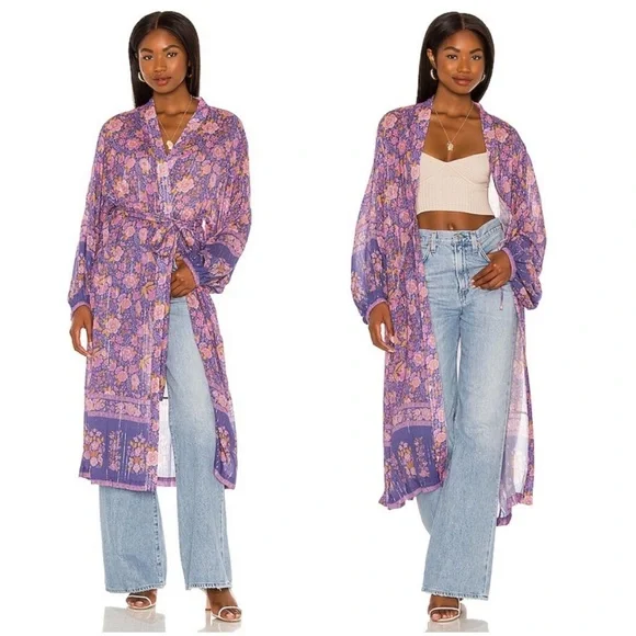 🆕 ✨ NWT SPELL X REVOLVE JUNIPER KIMONO ROBE 💜 - Picture 2 of 3
